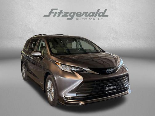 Predawn Gray Mica 2021 Toyota Sienna Limited 7-Passenger