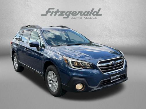 Abyss Blue Pearl 2019 Subaru Outback 2.5i Premium