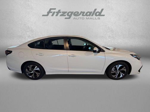 Crystal White Pearl 2025 Subaru Legacy Premium