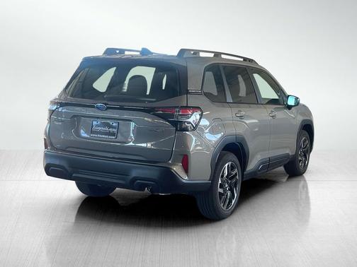 2025 Subaru Forester Hybrid Premium