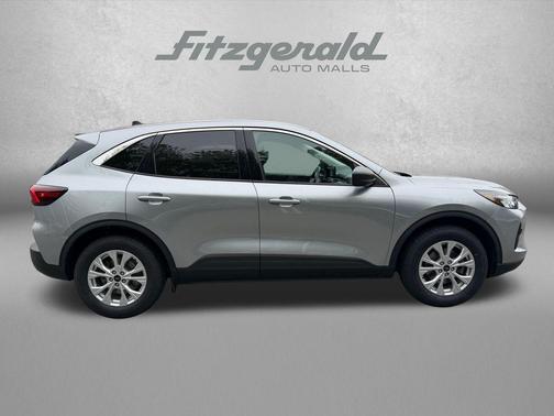 Iconic Silver Metallic 2024 Ford Escape Active