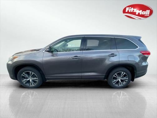 2017 Toyota Highlander LE