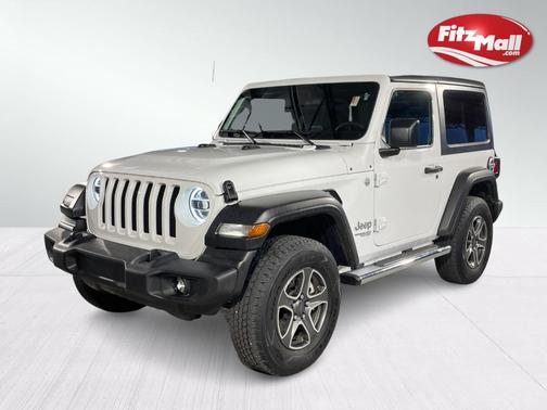 Photo 3 of 51 of 2021 Jeep Wrangler Sport