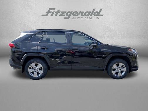 Midnight Black Metallic 2022 Toyota RAV4 XLE