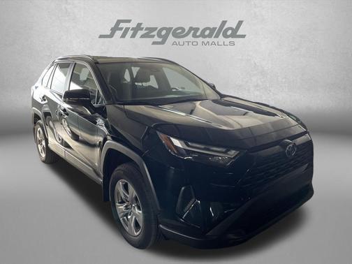 Midnight Black Metallic 2022 Toyota RAV4 XLE