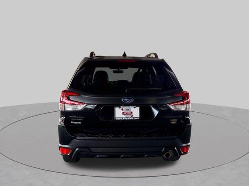 Crystal Black Silica 2024 Subaru Forester Wilderness