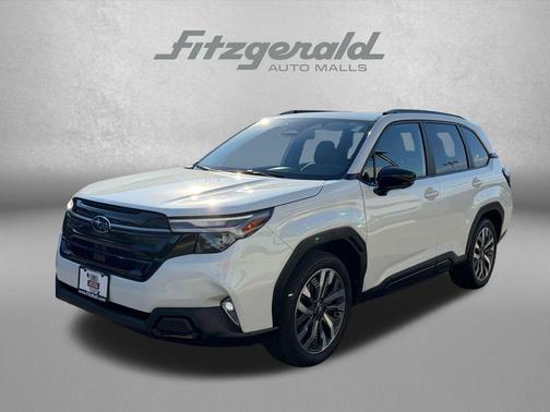 Crystal White Pearl 2025 Subaru Forester Touring