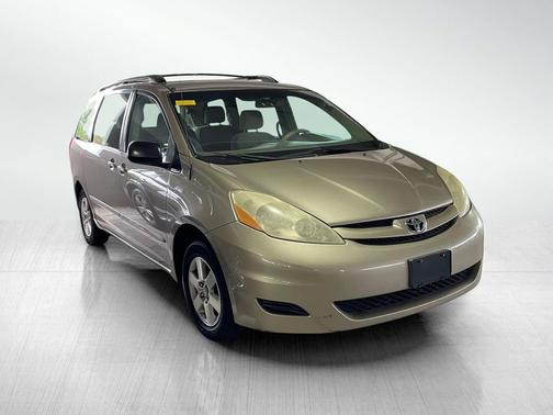 2007 Toyota Sienna LE
