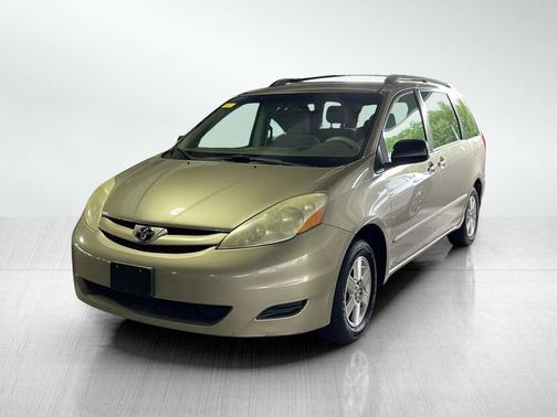 2007 Toyota Sienna LE