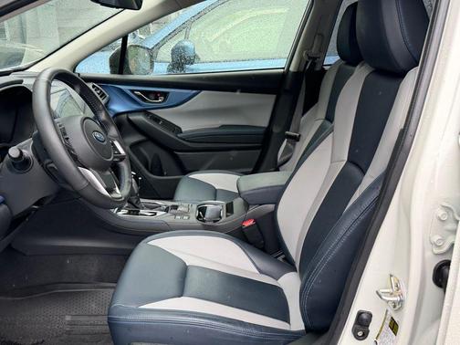 Crystal White Pearl 2021 Subaru Crosstrek Hybrid Base