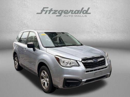 Ice Silver Metallic 2018 Subaru Forester 2.5i