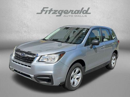 Ice Silver Metallic 2018 Subaru Forester 2.5i