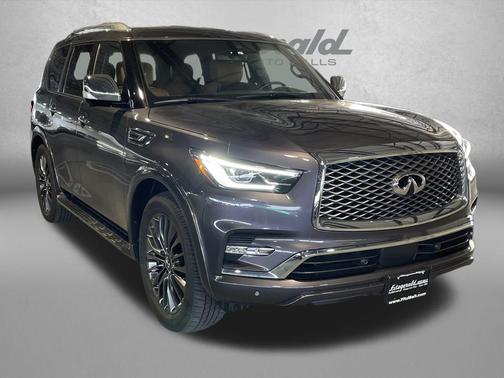 2023 INFINITI QX80 SENSORY AWD