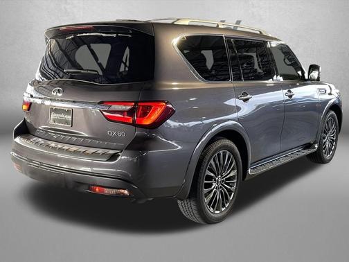 2023 INFINITI QX80 SENSORY AWD