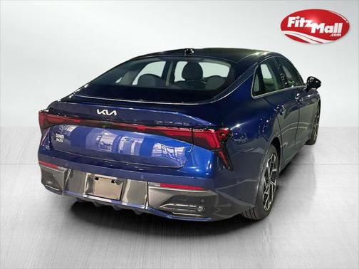 2025 Kia K5 EX