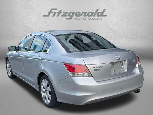 Alabaster Silver Metallic 2010 Honda Accord EX