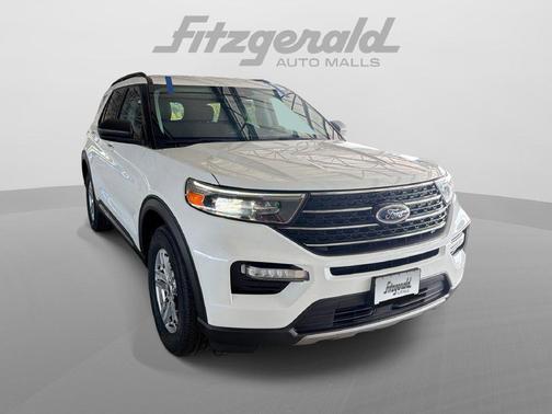 Star White Metallic Tri-Coat 2023 Ford Explorer XLT