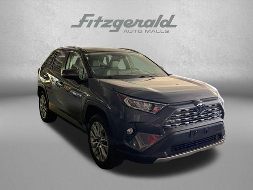 Magnetic Gray Metallic 2019 Toyota RAV4 Limited