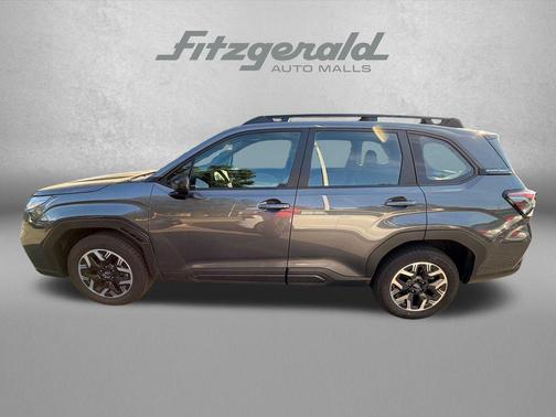 Magnetite Gray Metallic 2026 Subaru Forester Base