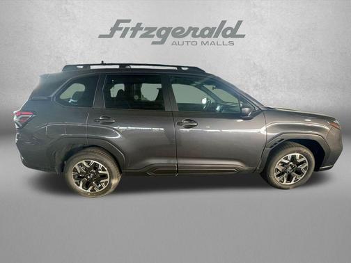 Magnetite Gray Metallic 2026 Subaru Forester Premium