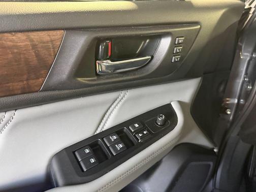 Magnetite Gray Metallic 2019 Subaru Outback 3.6R Limited