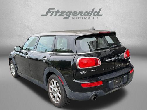 Midnight Black Metallic 2017 MINI Clubman Clubman