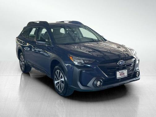 2025 Subaru Outback Base