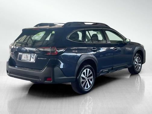 2025 Subaru Outback Base