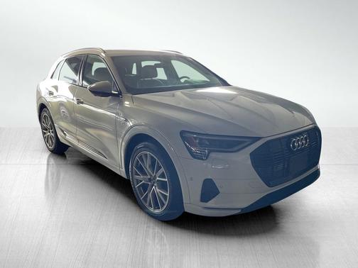2021 Audi e-tron Prestige