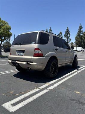 Desert Silver Metallic 2002 Mercedes-Benz M-Class ML 320
