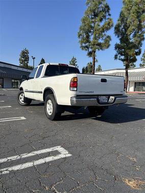 Natural White 2000 Toyota Tundra SR5