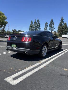 Ebony 2011 Ford Mustang V6 Premium