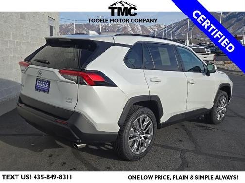 2024 Toyota RAV4 XLE PREMIUM