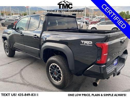 2025 Toyota Tacoma TRD OFF ROAD