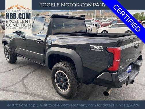 2025 Toyota Tacoma TRD OFF ROAD