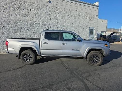 2020 Toyota Tacoma SR5