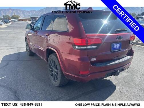 2020 Jeep Grand Cherokee LAREDO