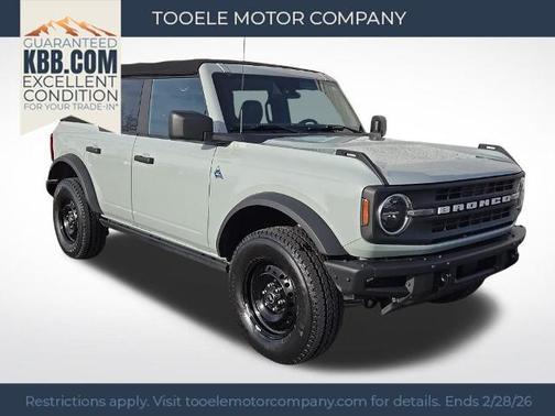 2021 Ford Bronco BLACK DIAMOND