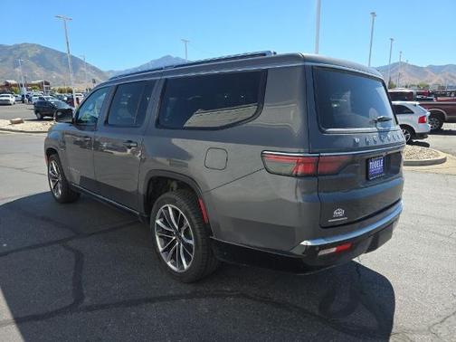 2023 Jeep Wagoneer SERIES III
