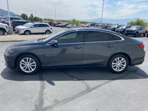 2017 Chevrolet Malibu LT W/1LT