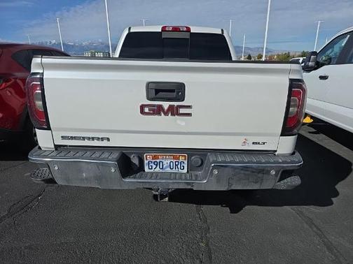 2017 GMC Sierra 1500 SLT
