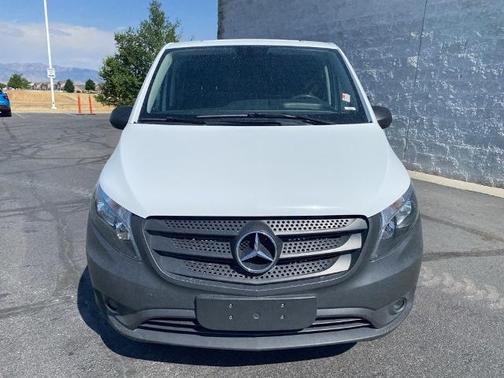 2022 Mercedes-Benz Metris 135 WB CARGO