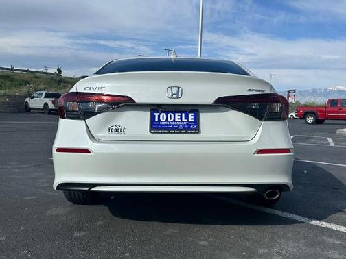 Platinum White Pearl 2025 Honda Civic SPORT