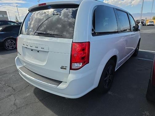 2018 Dodge Grand Caravan GT