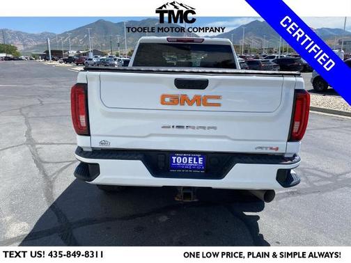 2021 GMC Sierra 1500 AT4