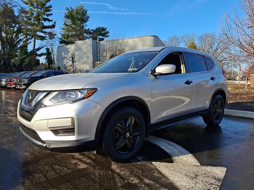 2018 Nissan Rogue S