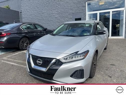2023 Nissan Maxima SV