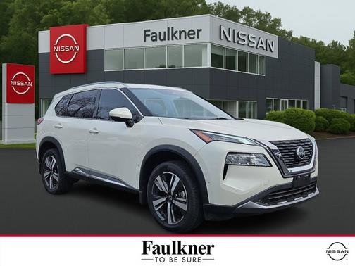 2022 Nissan Rogue SL