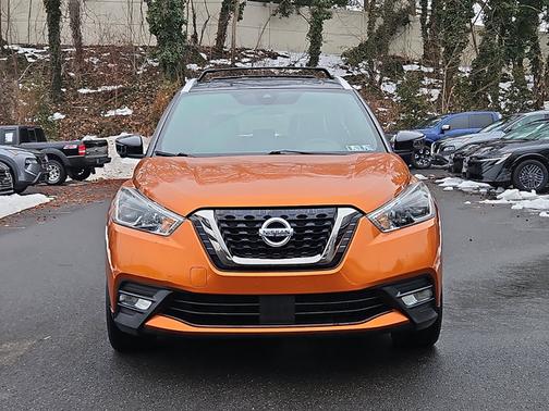 2020 Nissan Kicks SR