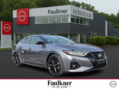 2023 Nissan Maxima SR